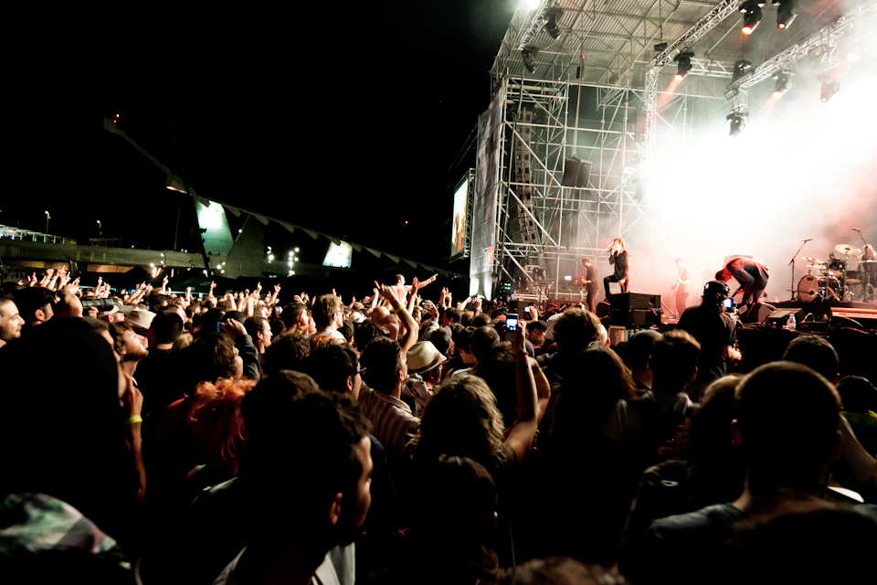Refused crowd Refused crowd