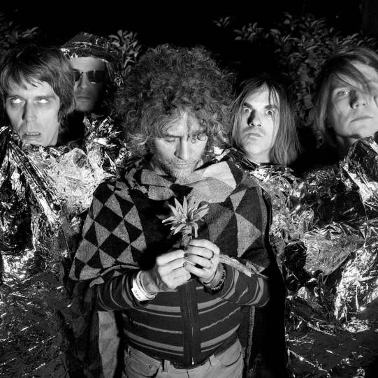 The Flaming Lips\u002639; \u0026quot;Dark Side Of The Moon\u0026quot; companion album was an April Fools prank  The Line Of 