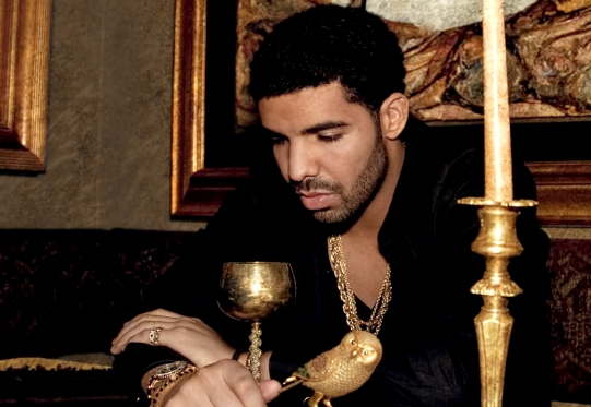 Drake Pool Party Haw Drake to Throw Pool Parties