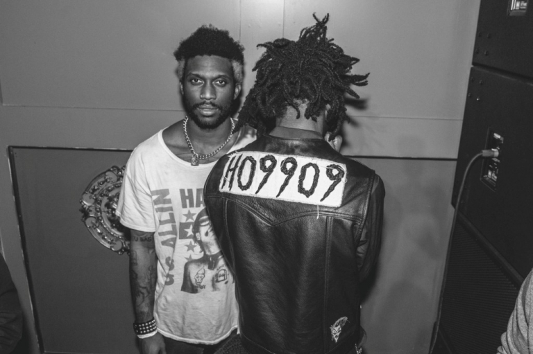 Ho99o9 Share Dead Bodies In The Lake Mixtape As Free Download