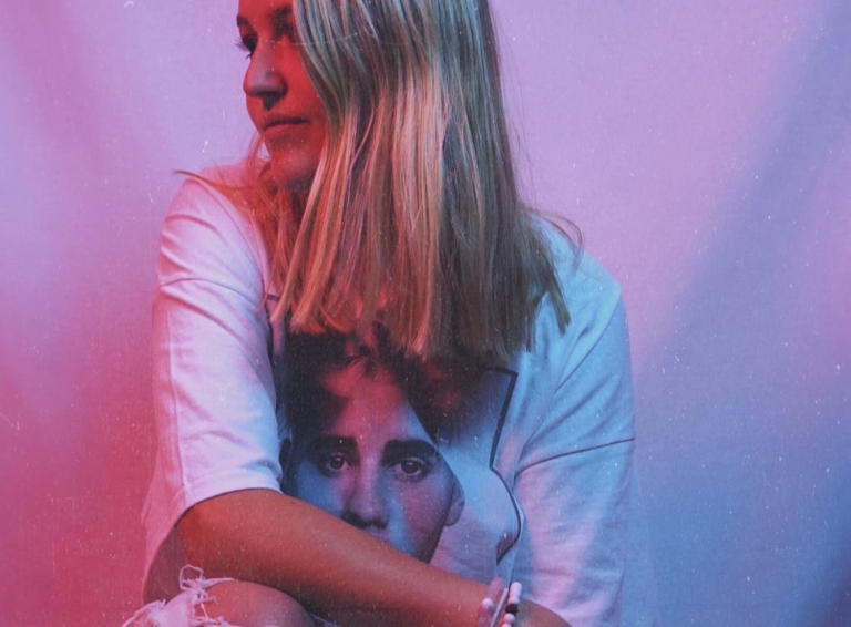 Rising Star Chelsea Cutler Harnesses The Dizzy Joy Of Young Love On Your Shirt Follow Up Sixteen