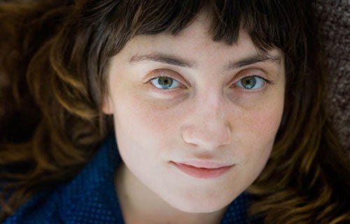 Anni Rossi unveils new album, free single