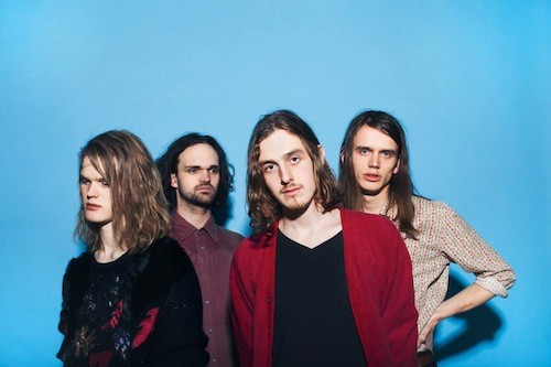 Listen: Blaue Blume – On New Years Eve