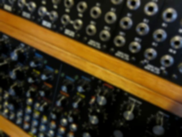 Modular synth showroom opens in London, to host launch party this weekend