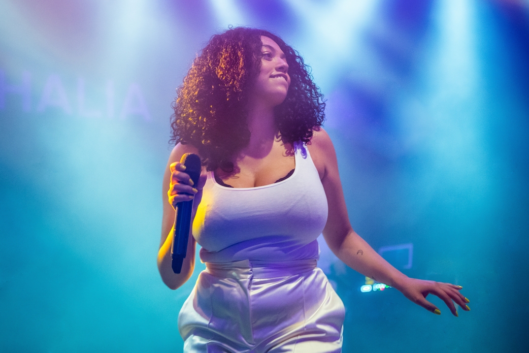 Kojey Radical joins Mahalia onstage at her biggest headline show to date.