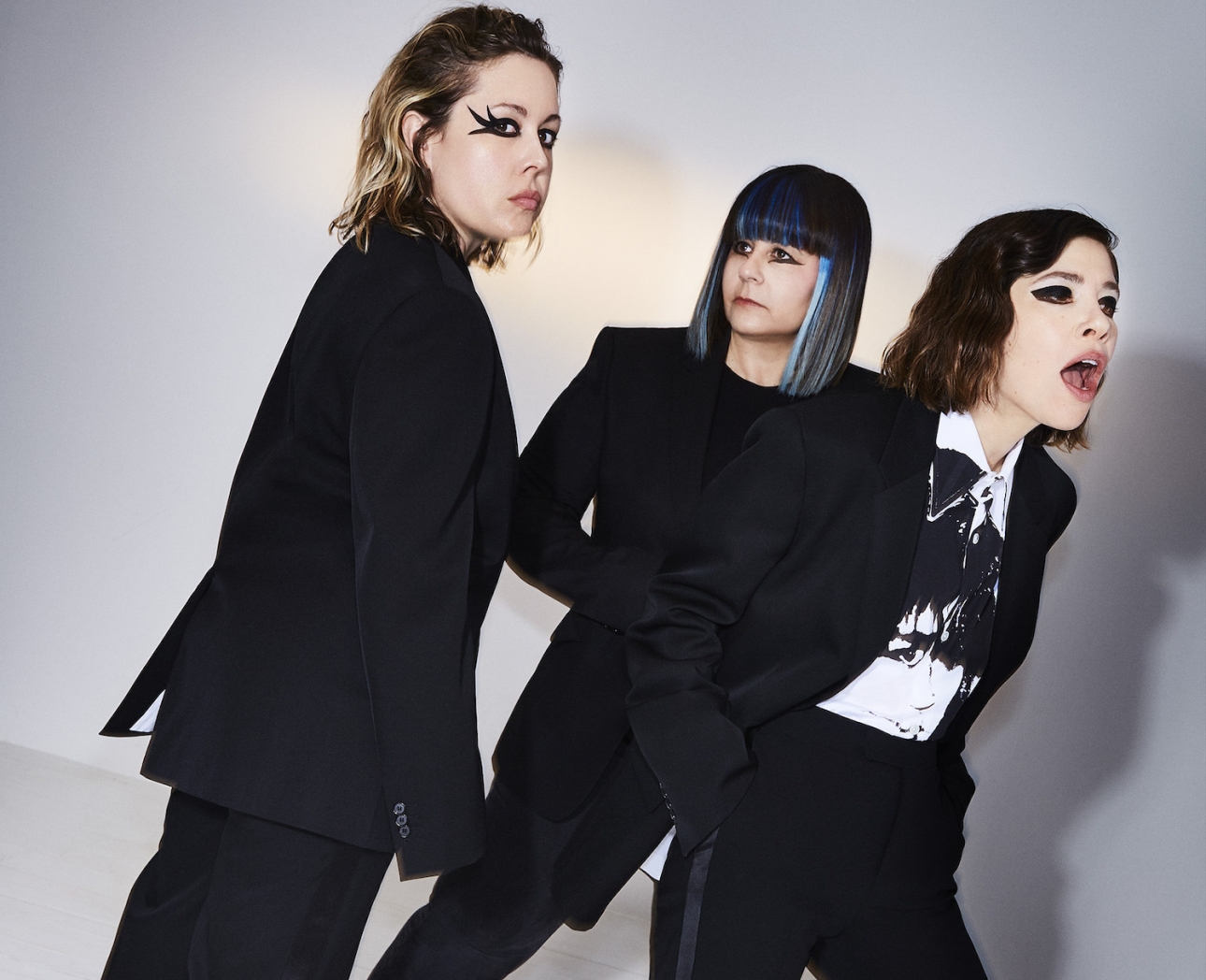 Sleater Kinney Return With First New Single In Four Years “hurry On Home”