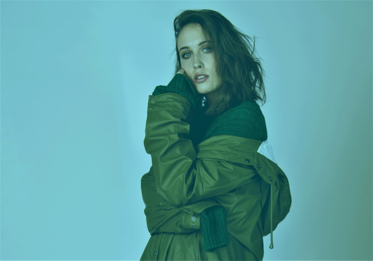 Alice Merton S Roots Are Showing The song was released in europe through paper plane records in 2016 and in the united states by mom + pop music on 2 february 2018. alice merton s roots are showing