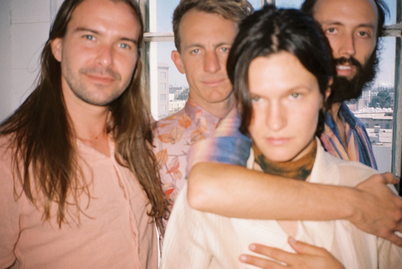 Big Thief unveil new song “Simulation Swarm”