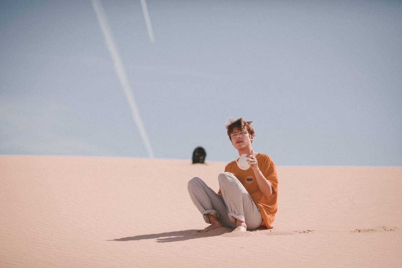 Eighteenyearold producer Brakence’s new track “f*ckboy” is the