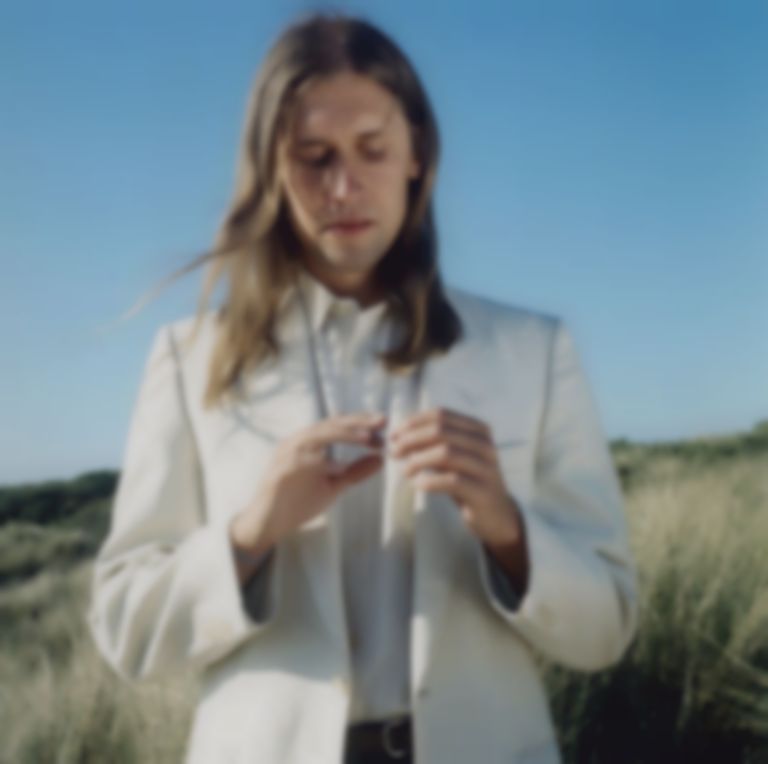 Jaakko Eino Kalevi shares glistening new cut “People in the Centre of the City”