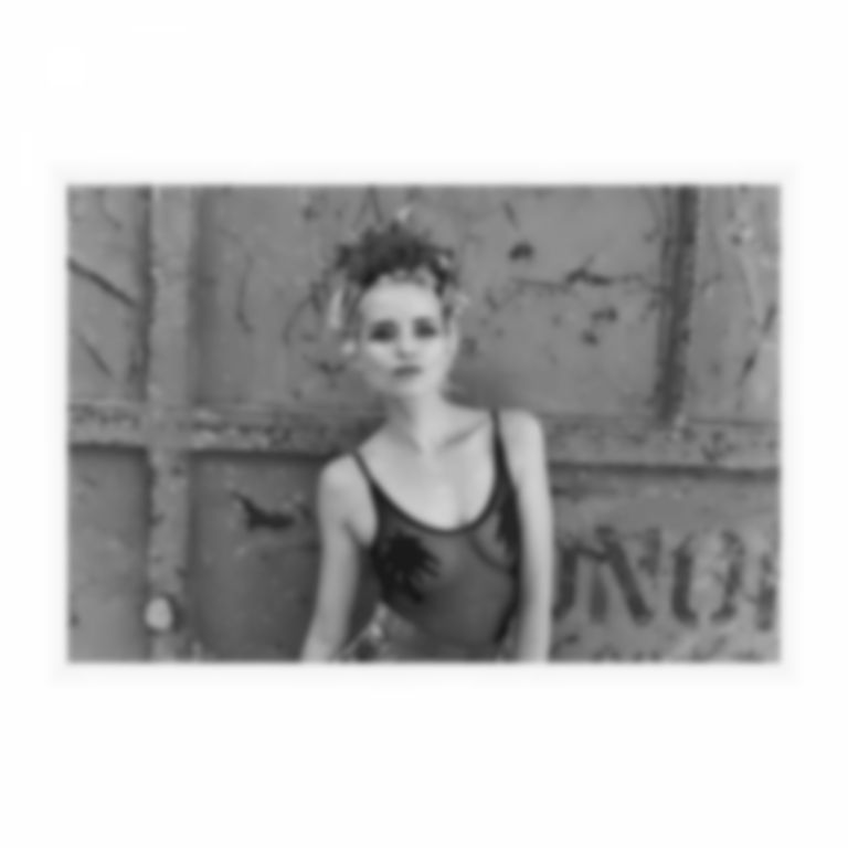 Listen Kyla La Grange Justify