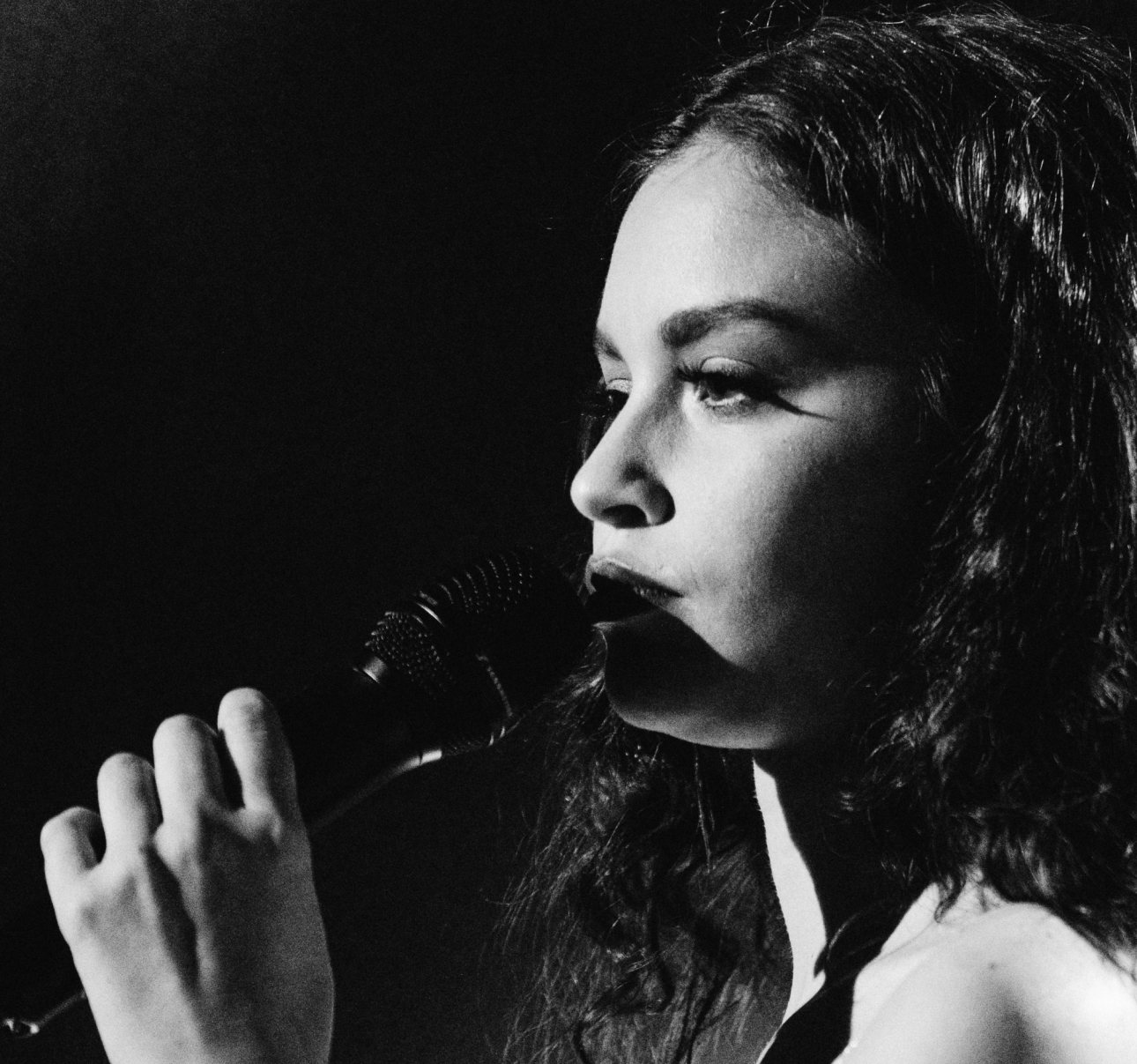 Sabrina Claudio reveals her super sensual side on intimate new track "...