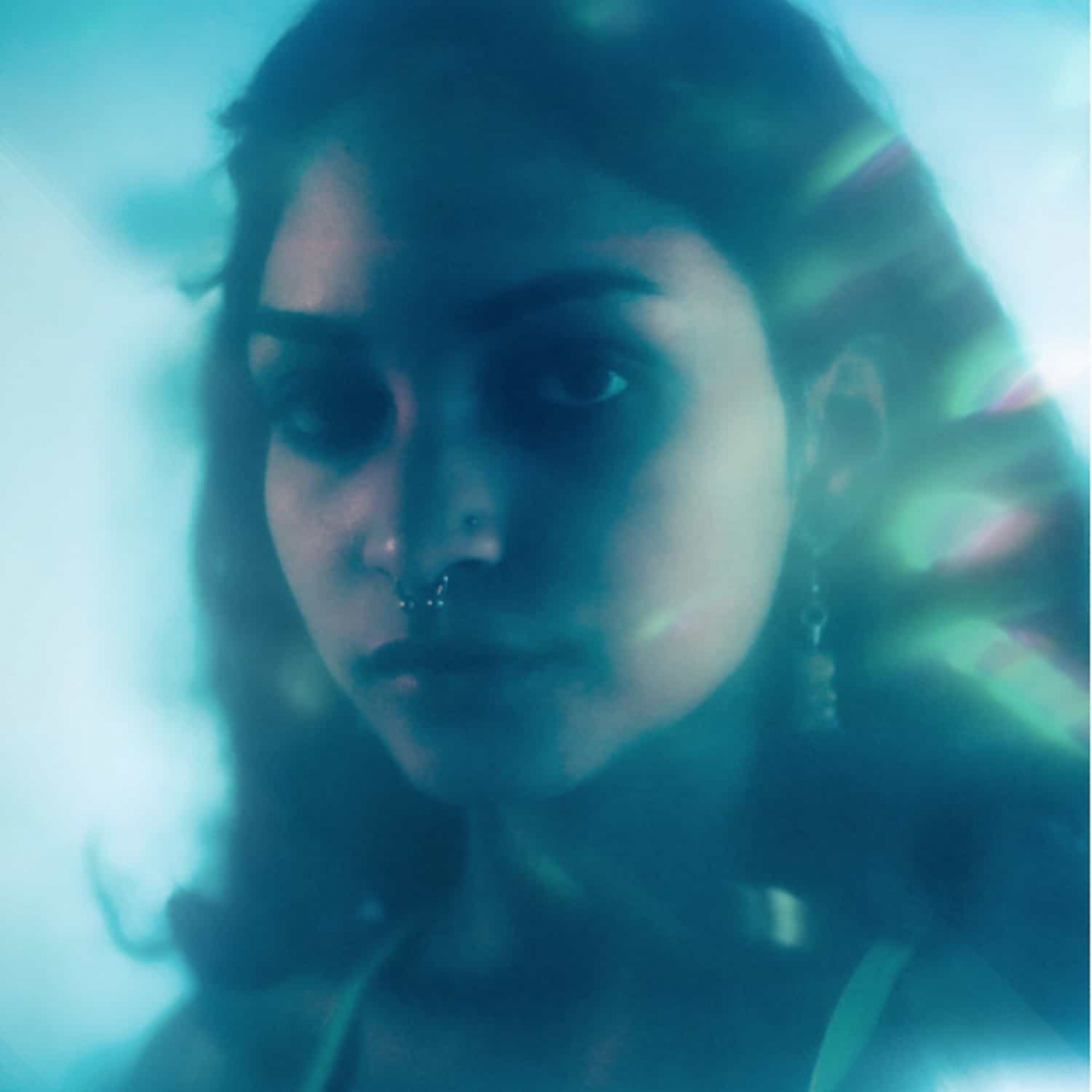 Ambar Lucid's perceptions exude pure positivity on “Head Down” Best Fit