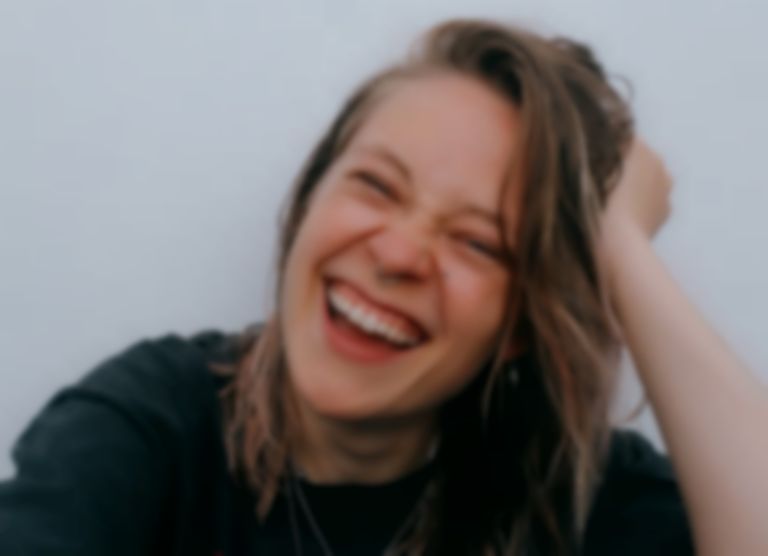 Anna B Savage announces new EP with first single “Since We Broke Up”