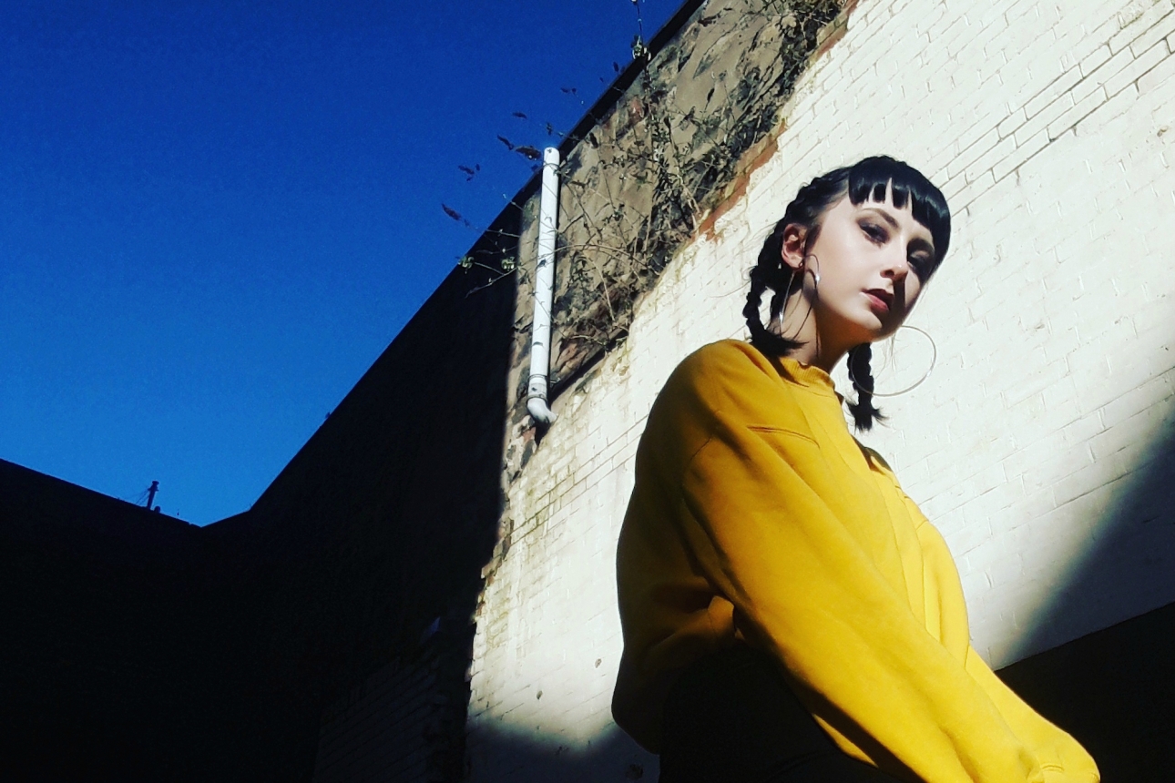 dark pop debut single cameo