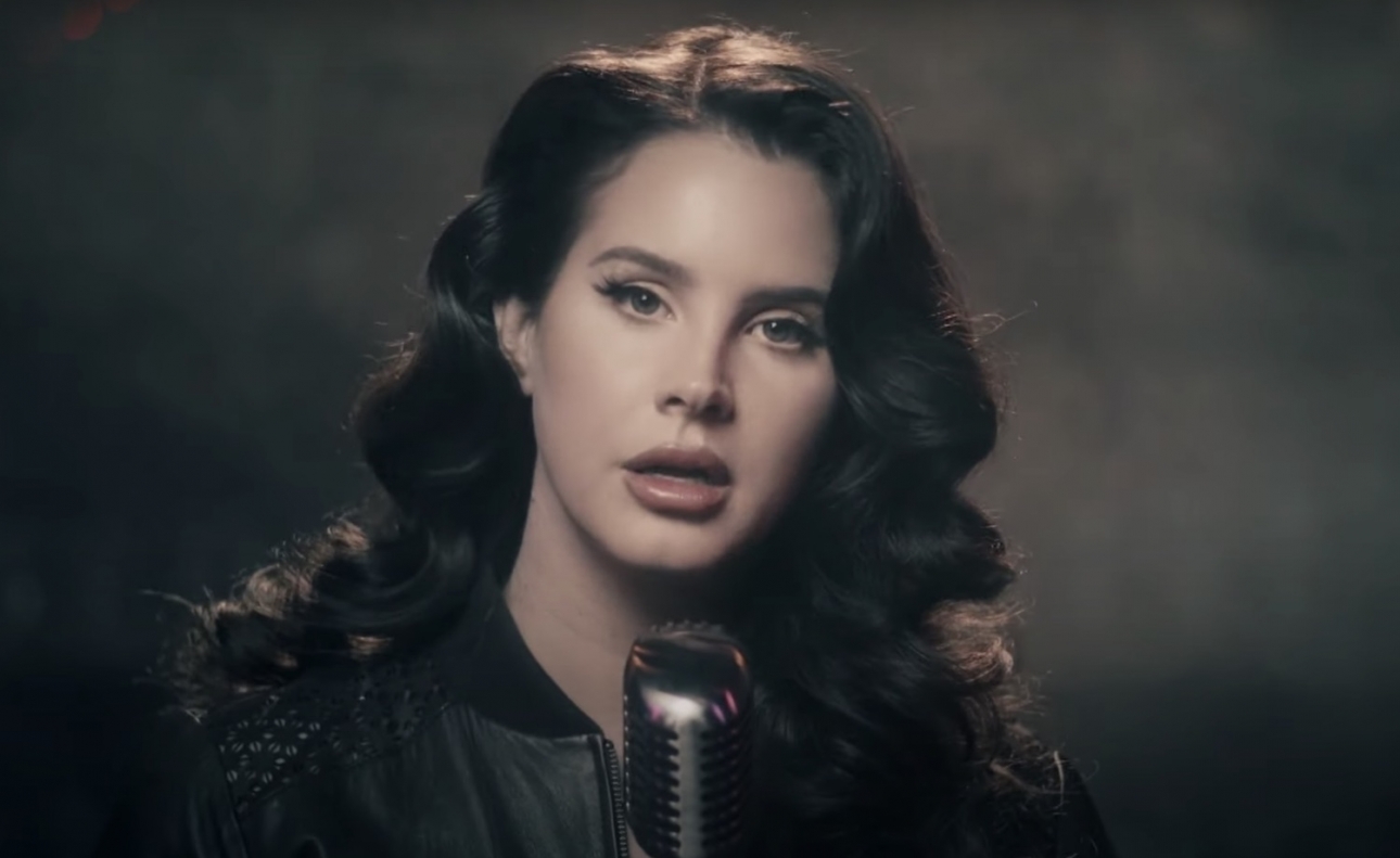 Lana Del Rey delivers tender performance of “Let Me Love You Like A ...