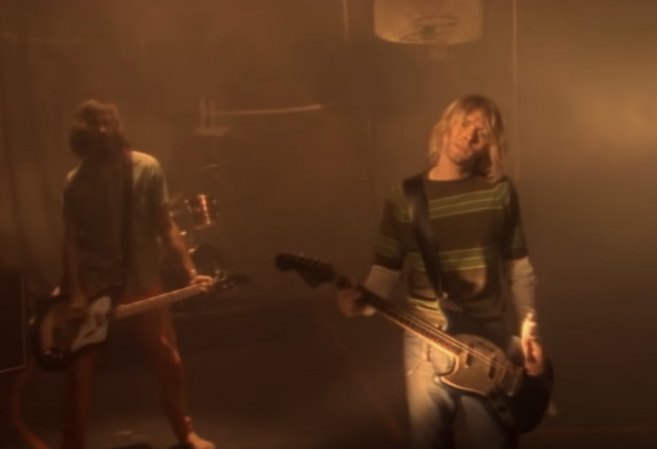 Nirvanas “smells Like Teen Spirit” Video Passes One Billion Views On