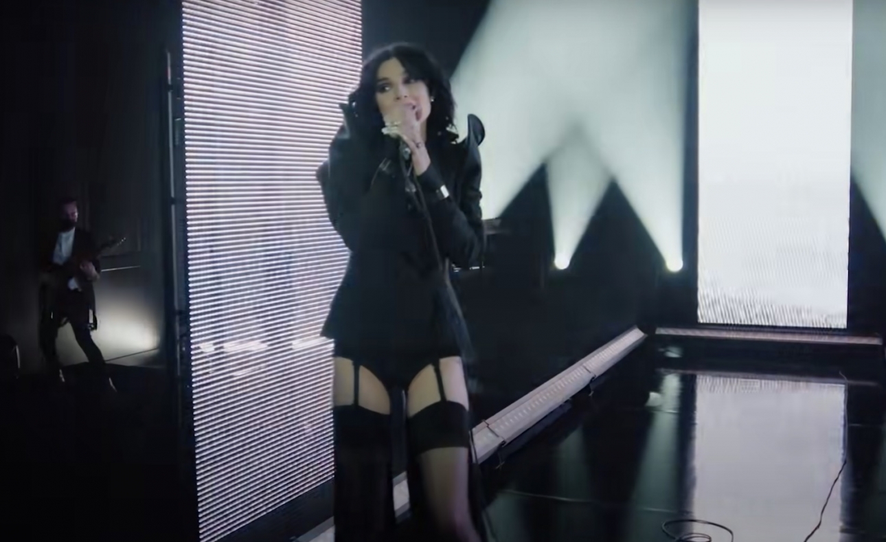 Poppy debuts new song "EAT" during Grammys performance