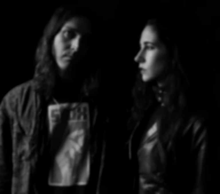 Psychic Ills team up with Mazzy Star’s Hope Sandoval for “I Don’t Mind”