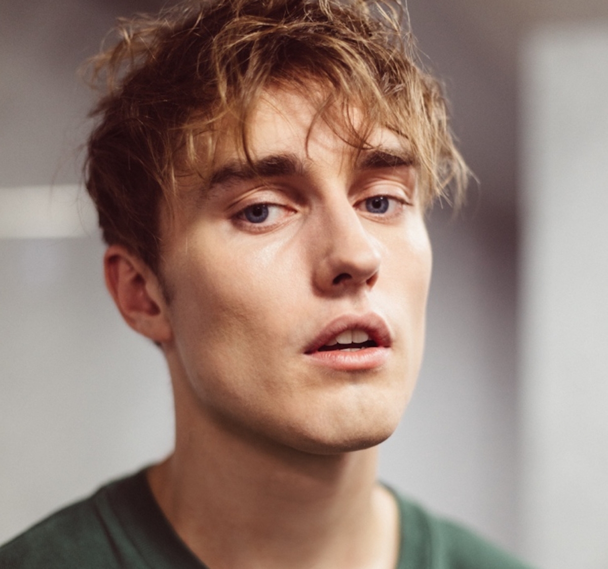 Sam Fender unveils first single of 2020 “Hold Out” | The Line Of Best