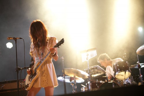 blonde-redhead-la-route-du-rock-2011-nicolas-joubard