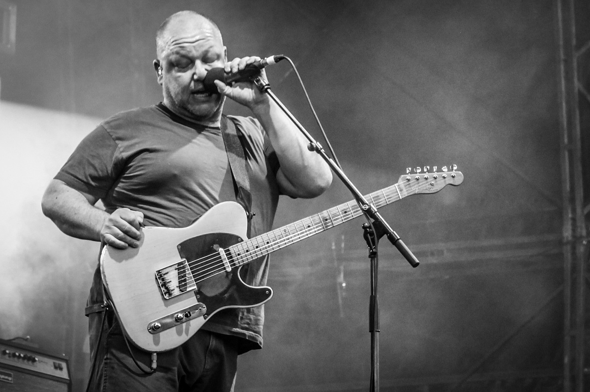 Elbows New Single Is Inspired By A Conversation With Pixies Black Francis