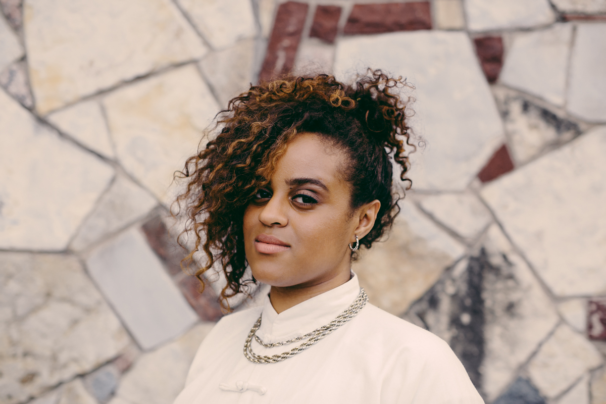 seinabo sey announces debut record pretend seinabo sey announces debut record pretend