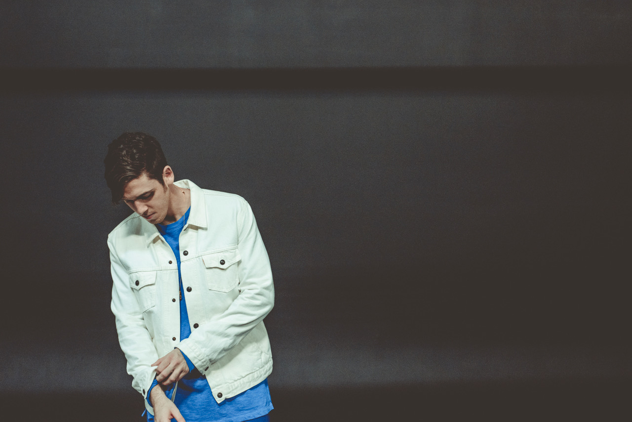 Lauv Talks Easy Love Playlist Plans And Working With Charli Xcx