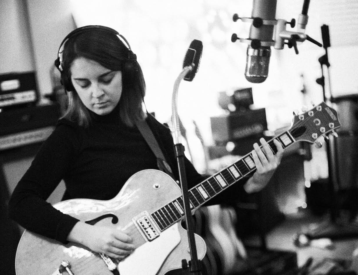 Charlotte Carpenter muses on loss and hope in new festiveish track “Cheer”