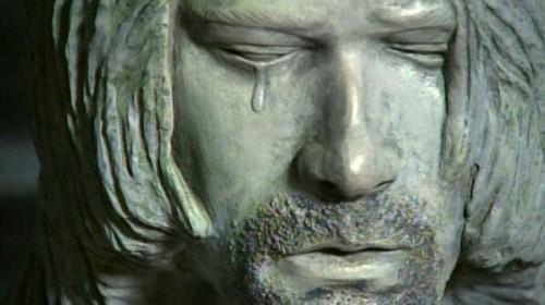 Kurt Cobain statue unveiled in hometown of Aberdeen, Washington