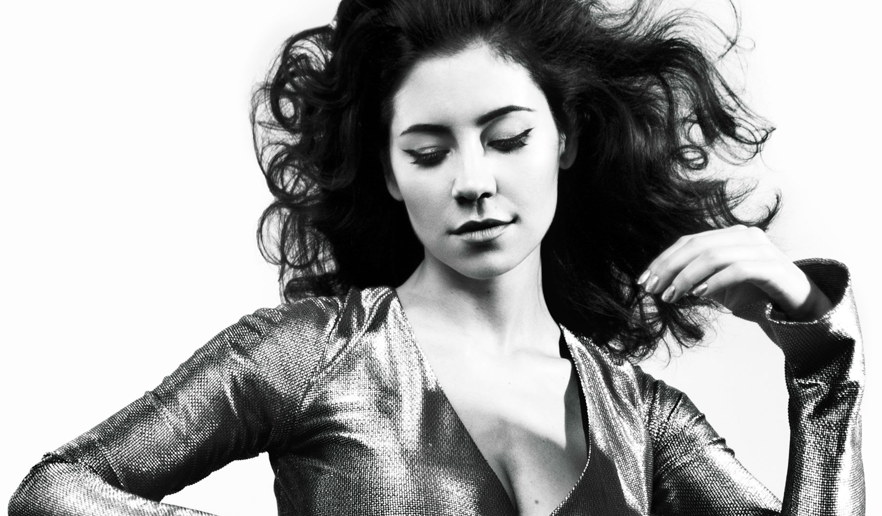 Marina and The Diamonds on new album FROOT